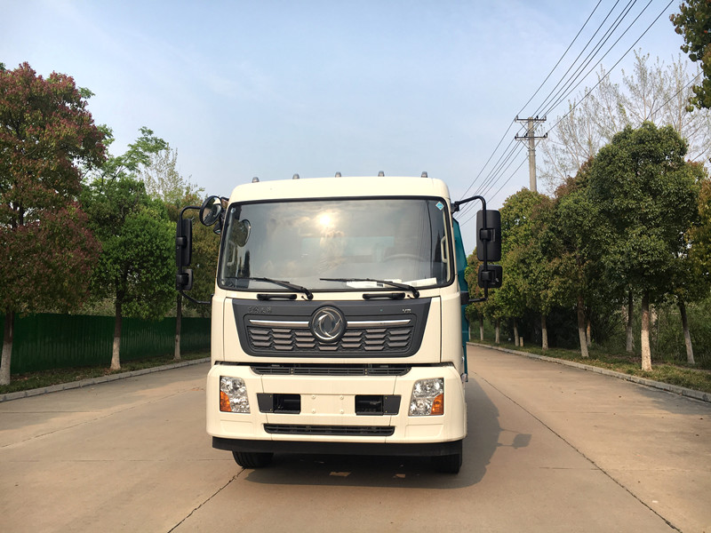 國六7方塵箱 4方水箱東風(fēng)掃路車